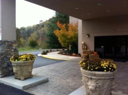 Smoky Mountain Inn & Suites 체로키 외부 사진